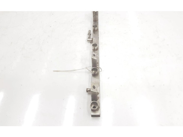 Vstřikovací lišta 7542541, 13537542541 BMW 3 E92 E93 N52B25A