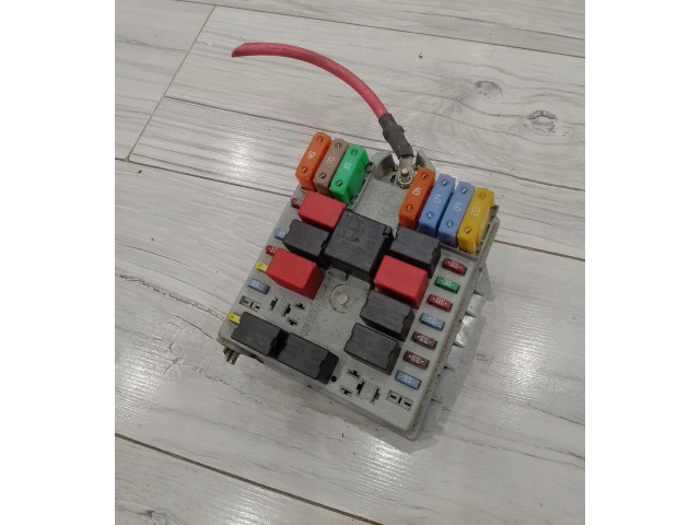   Pojistková skříňka 46835603   Fiat Punto (188) 2004