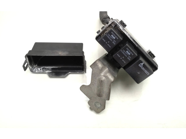 Блок предохранителей MR301978, Mr301971 Mitsubishi ASX