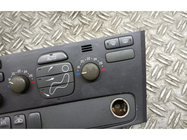 Блок управления климат-контролем    Volvo V70