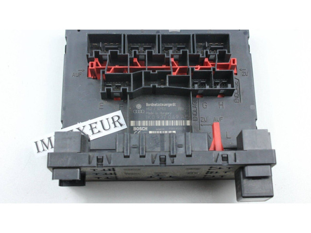 Zpětné zrcátko  Volkswagen Caddy 2009  1K0937049AD, H52S2102  