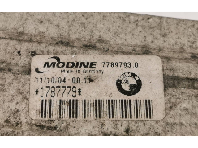 Интеркулер  77897930   BMW X3 E83 