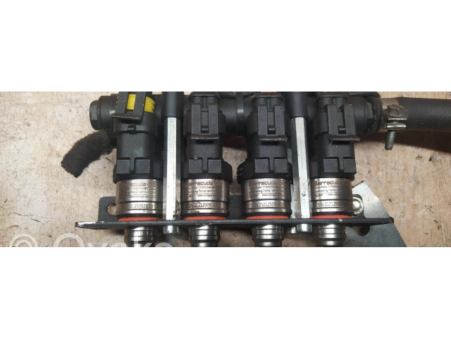 Vstřikovač 110r006410 Honda HR-V pro benzínový motor 1.8