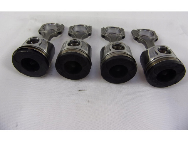 Поршень с шатуном 55263087 Jeep Compass