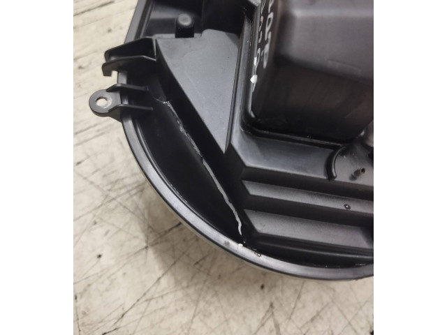 Вентилятор печки Volvo V70