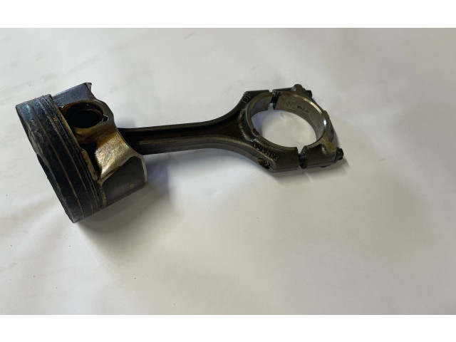 Píst Ford Mustang VI