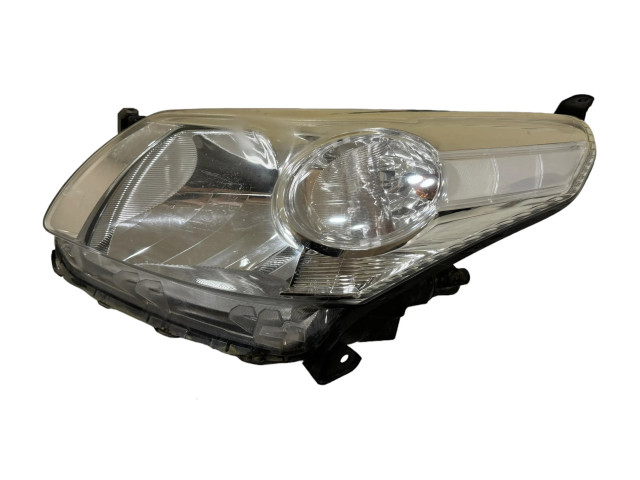 Передняя фара  