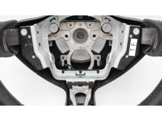 Volant Nissan Juke I F15 2010