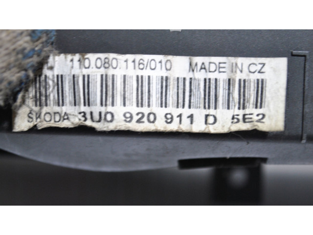 Панель приборов 3U0920911D Skoda Superb B5 (3U)