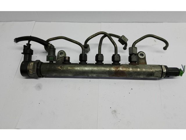 Топливная рампа 9656917280   Citroen C5  