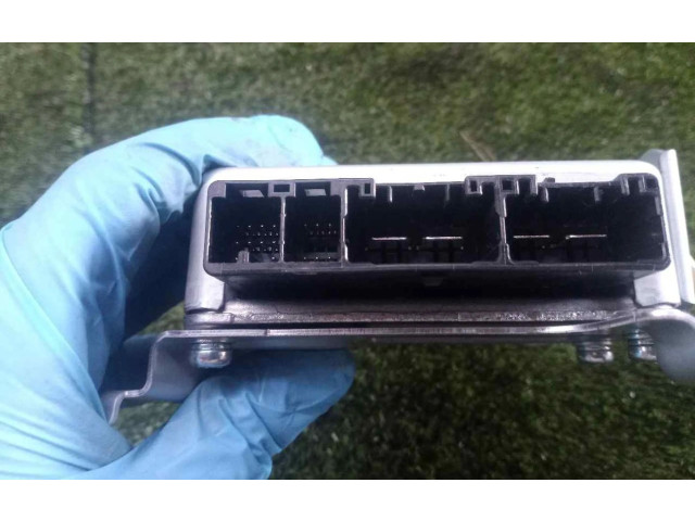 Блок управления двигателя 6900002672   Toyota Yaris