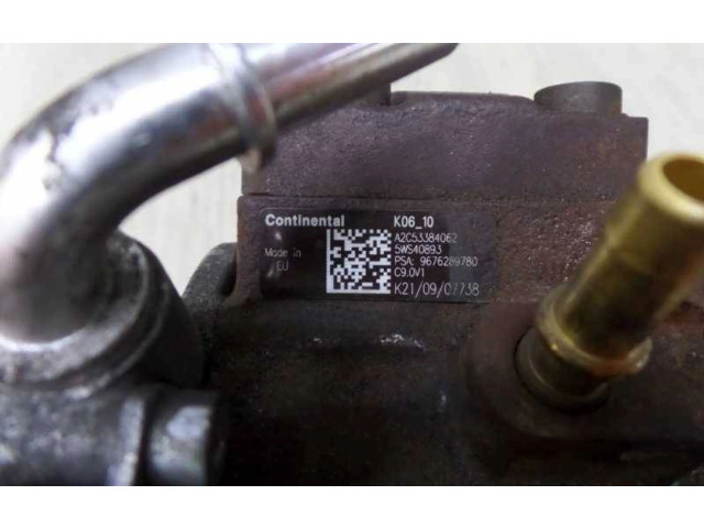 Топливный насос