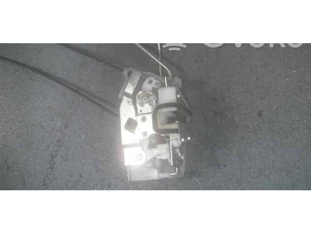 Zámek zadních dveří 82201M68K20000   Suzuki Alto 2013