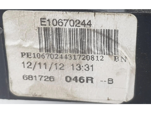 Подрулевой шлейф SRS 681726046R   Dacia Logan II