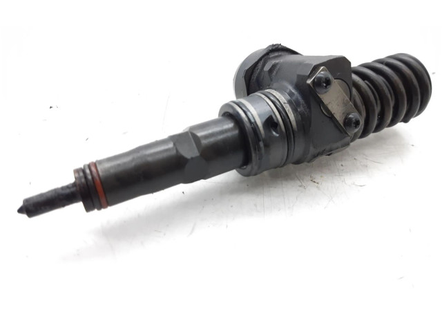 Форсунка 038130073AG Skoda Octavia Mk2 (1Z)