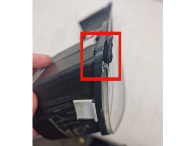 Píst 81117764   Audi A8 S8 D2 4D     