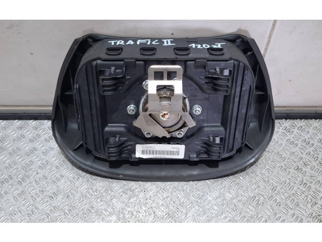 Подушка безопасности водителя 8200676895   Renault Trafic II (X83)