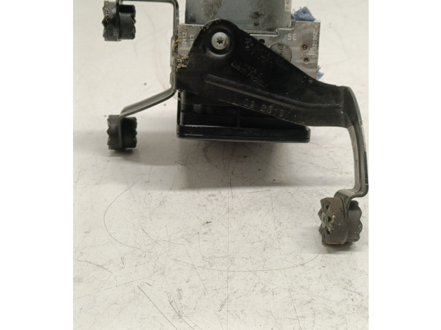 Jednotka ABS 6861376 BMW 3 F30 F35 F31 2013