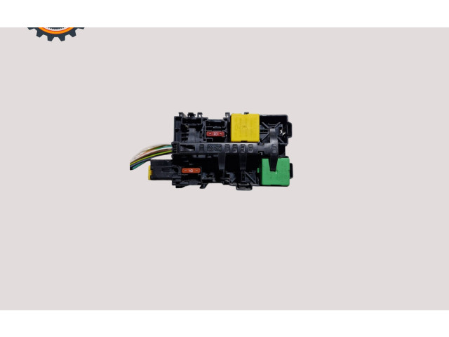 Pojistková skříňka 9806192580, R8010EC0001 Toyota Proace 2019