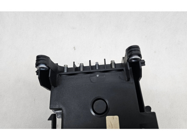 Блок управления 32300277   Volvo XC90