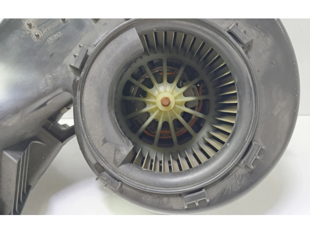 Вентилятор печки    13199307   Opel Meriva A