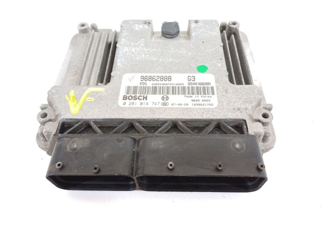 Блок управления двигателя 96862888, 0281014747   Chevrolet Epica