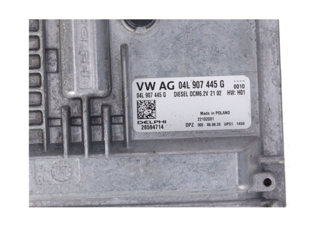 Блок управления двигателя 04L907445G   Skoda Karoq
