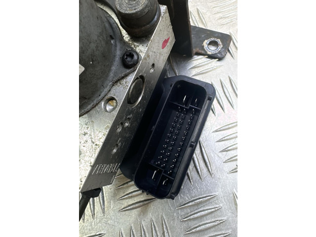 Блок АБС 589202P700 KIA Sorento 2010 - 2014 года