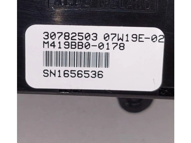 Блок управления климат-контролем 30782503, SN1656536   Volvo V70