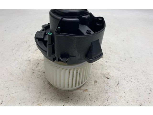 Вентилятор печки 278605796R, M01163606870 Dacia Sandero III