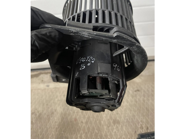 Вентилятор печки 653731J, P00653721 Opel Vectra B