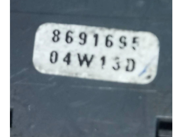 Ручка стеклоочистителей 8691695 Volvo V70