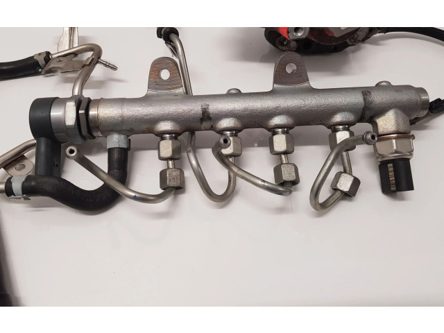 Комплект системы впрыска топлива 04B130277J, D002LC3 Skoda Fabia Mk3 (NJ) для дизельного двигателя 1.4