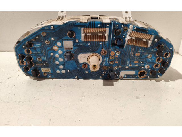 Přístrojová deska  Mitsubishi Colt 1993 MR168069, 207350  