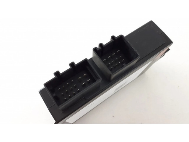 Блок управления крюка для прицепа