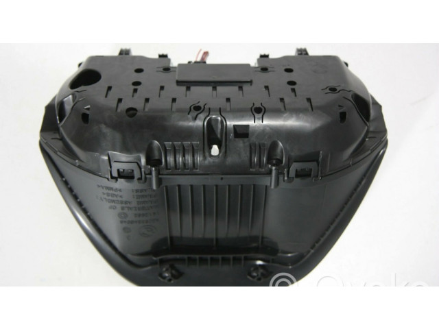 Панель приборов K002579, 62108794205   BMW 1 F20 F21       