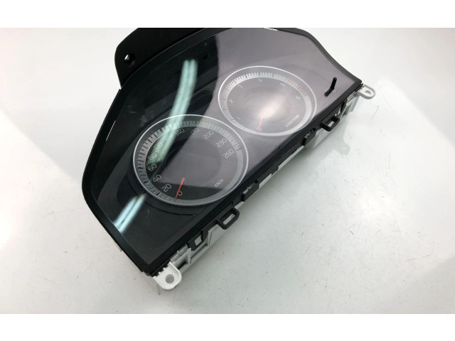 Панель приборов 31343325AA   Volvo V70       