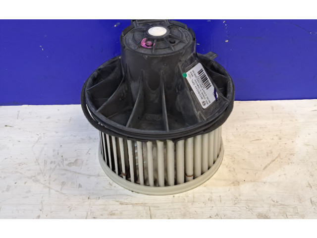 Вентилятор печки 65368130, 52400177 Chevrolet Tahoe