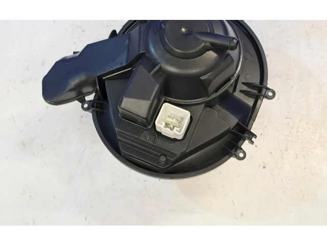 Вентилятор печки    31320392, 8665191   Volvo XC90