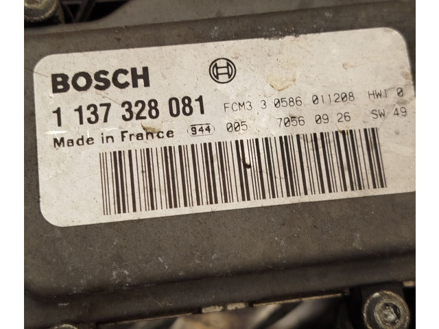 Вентилятор радиатора     8649634, 1137328081    Volvo V70 