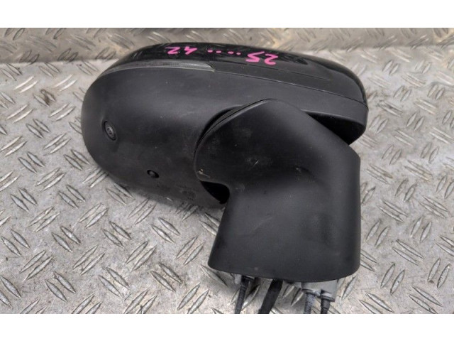 Zpětné zrcátko  Lynk & co 01 2023    