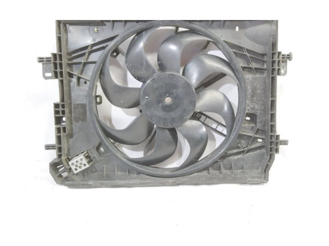 Вентилятор радиатора 214816812R Dacia Sandero