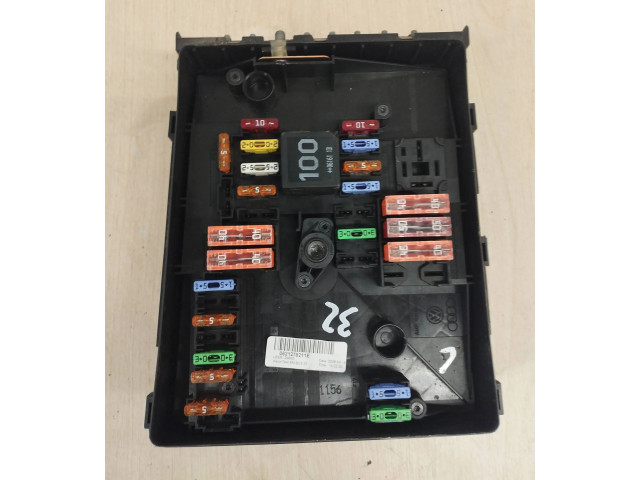 Блок предохранителей 1K0937125A, 017183071   Skoda Octavia Mk2 (1Z)    