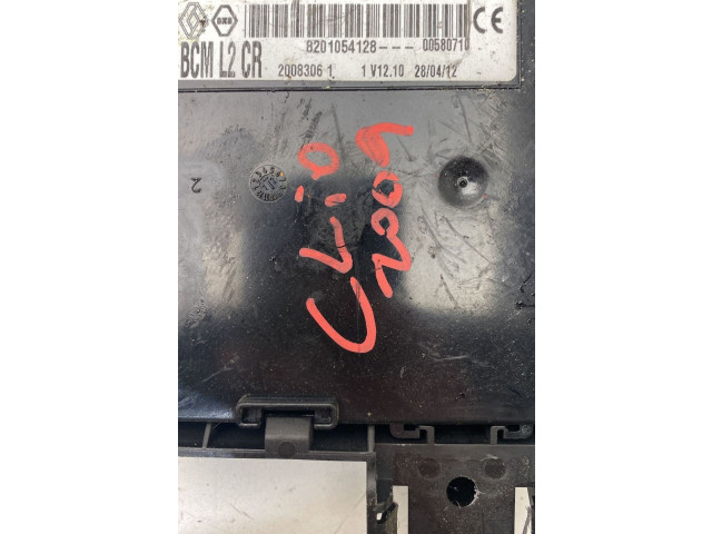 Блок комфорта    Renault Clio III   