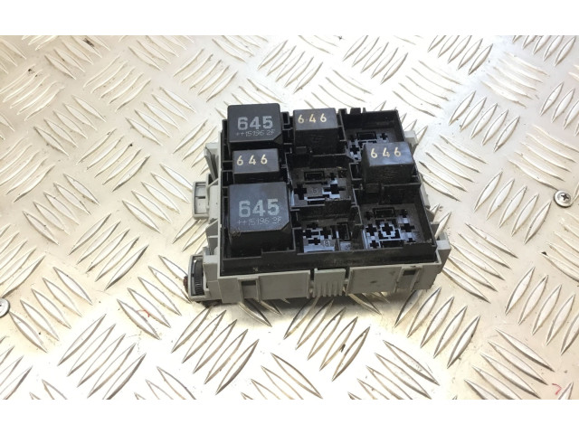 Pojistková skříňka 7P0937211A Porsche Cayenne (92A) 2016