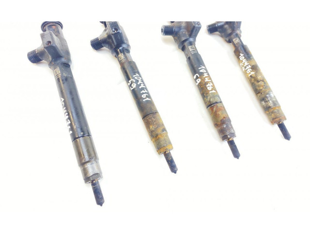 Комплект форсунок 28602948, 1870361 Citroen DS4 AHR (DW10FD)