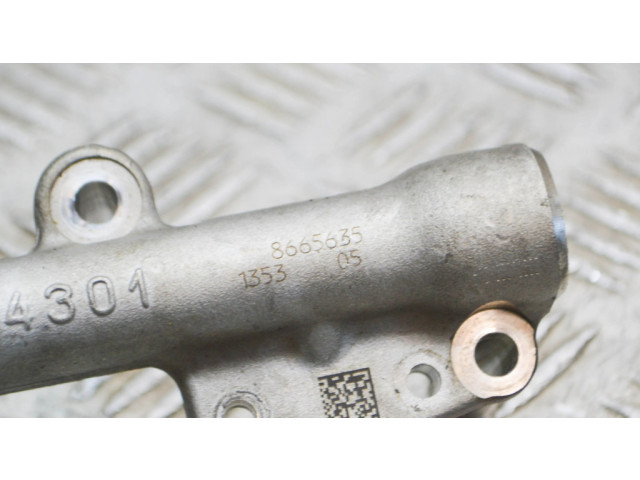 Топливная рампа 8665635 BMW X4 G02 3.0