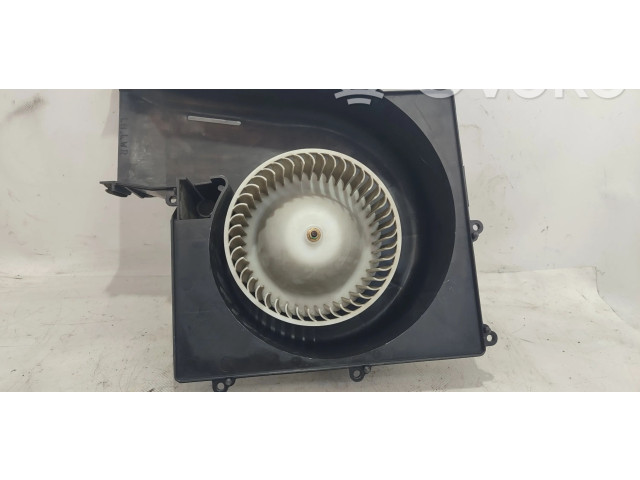 Вентилятор печки 27200BN005 Nissan Almera Tino