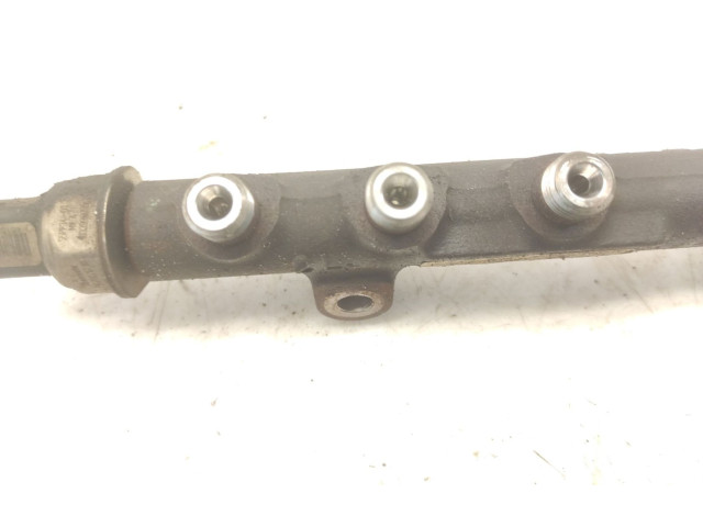 Vstřikovací lišta 9685297580, 9670076780 Mazda 5