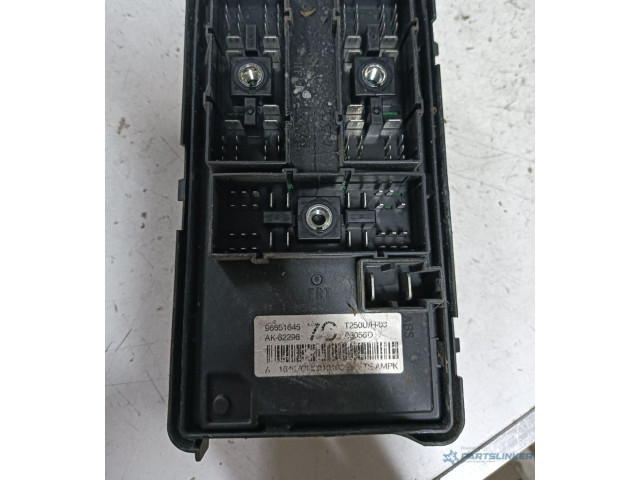 Pojistková skříňka 96651645 Chevrolet Aveo 2005